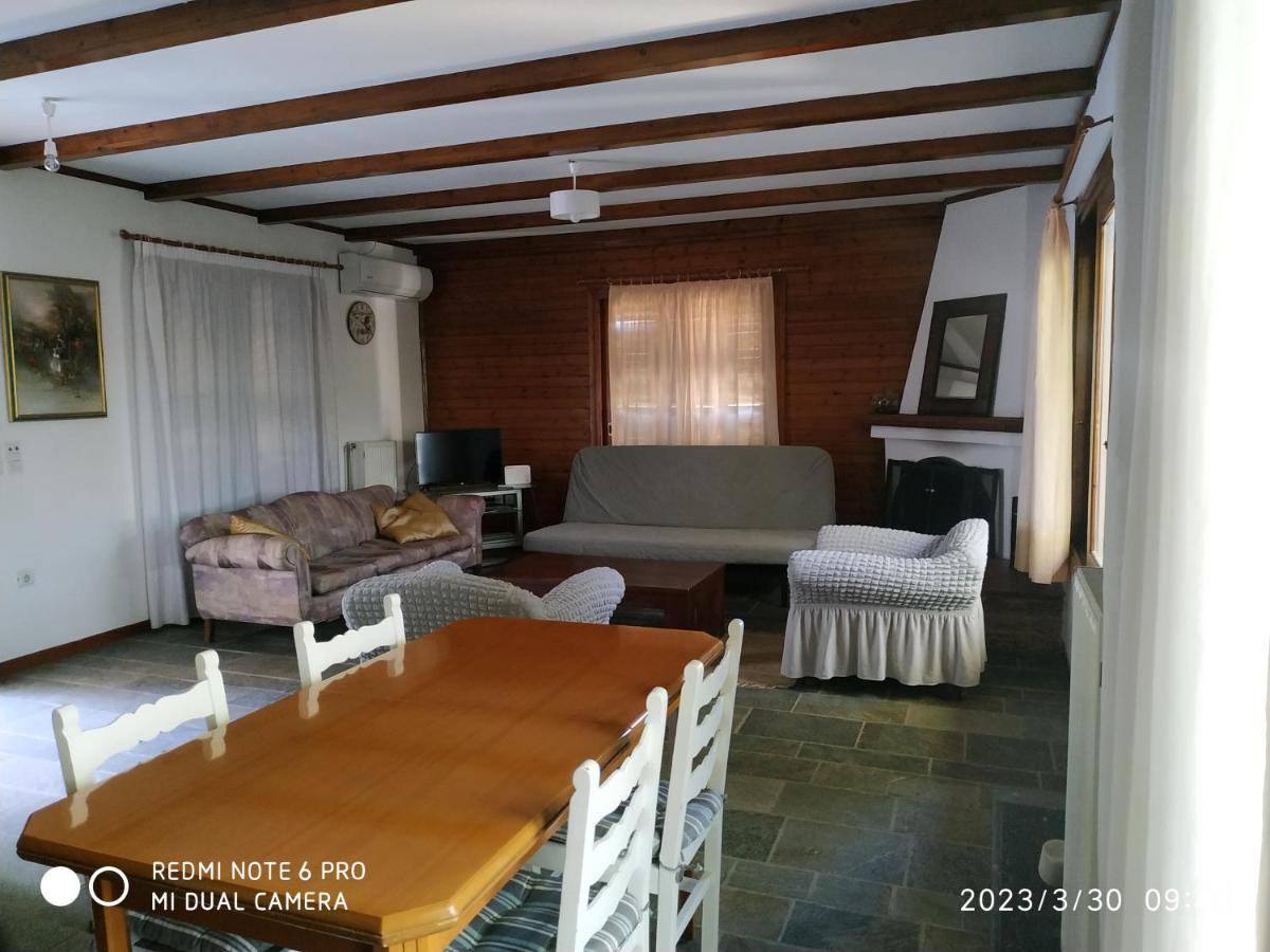 Вилла House By The Sea Луца Экстерьер фото
