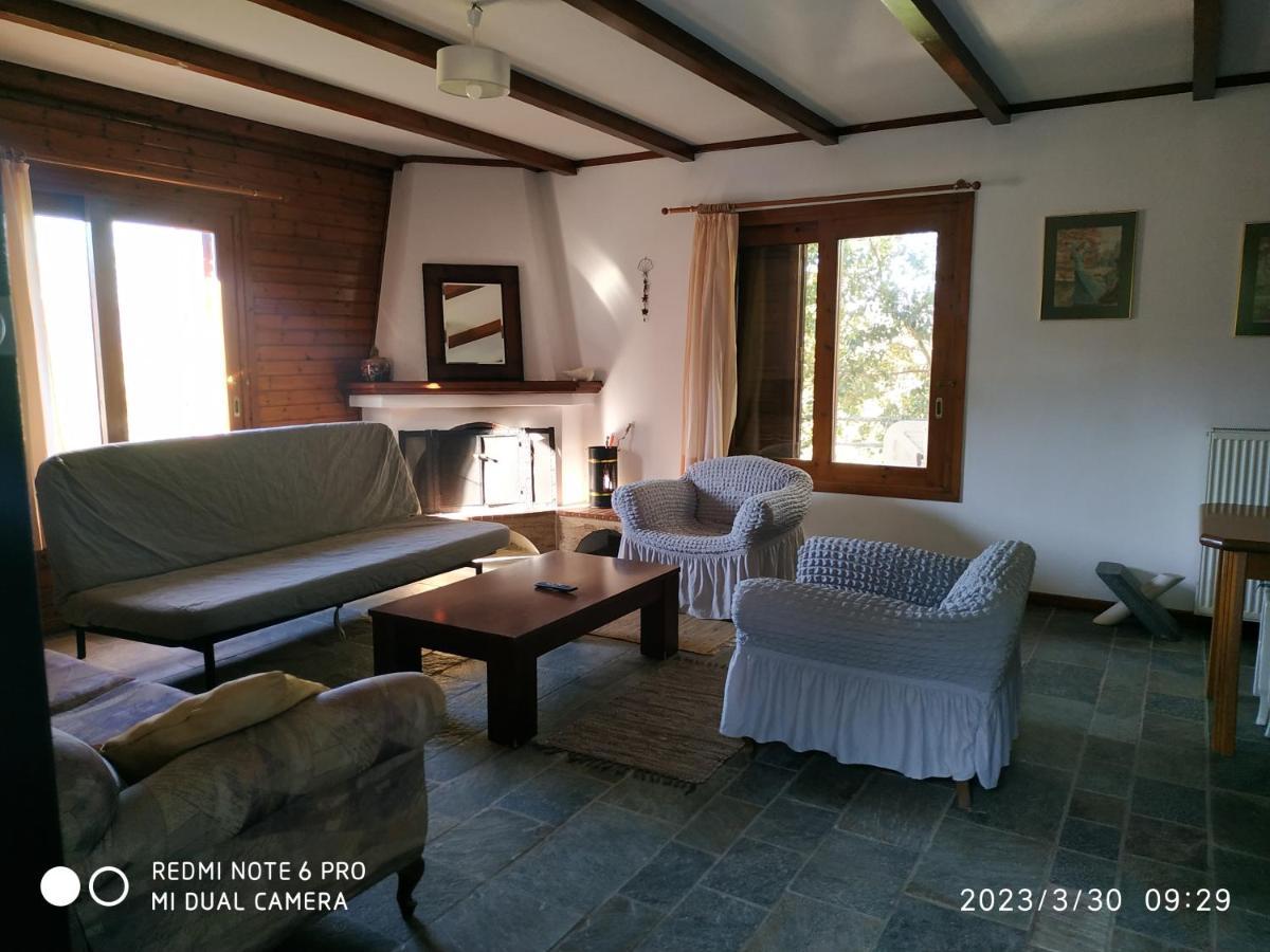 Вилла House By The Sea Луца Экстерьер фото